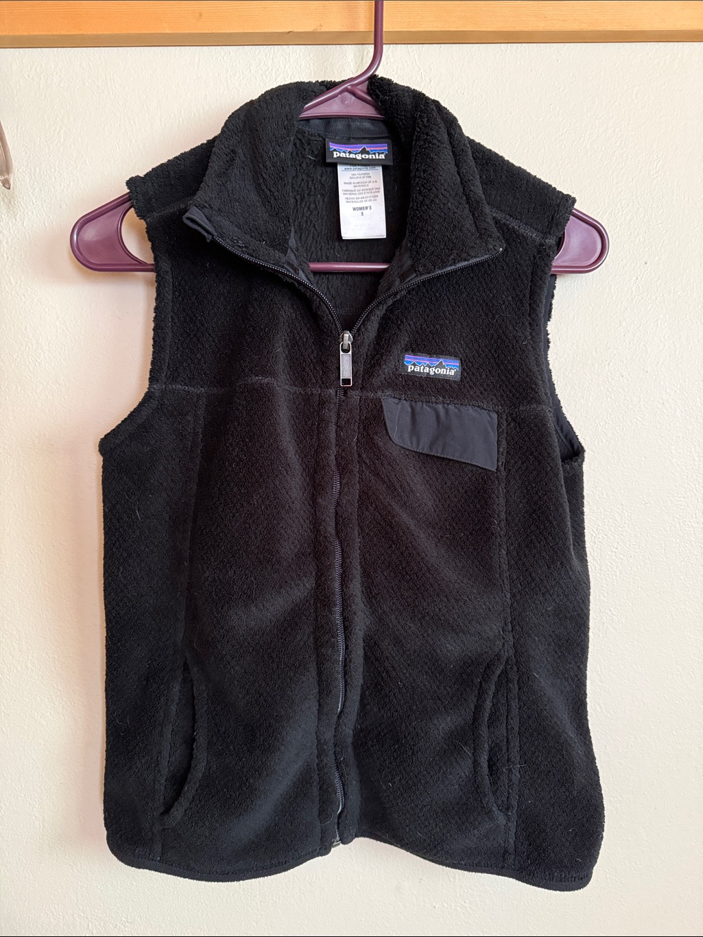 Patagonia Retool Black Fleece Vest, Women’s Small